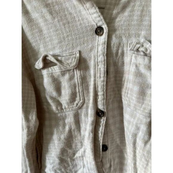 Hollister Women’s size small plaid button down shirt - Picture 3 of 7